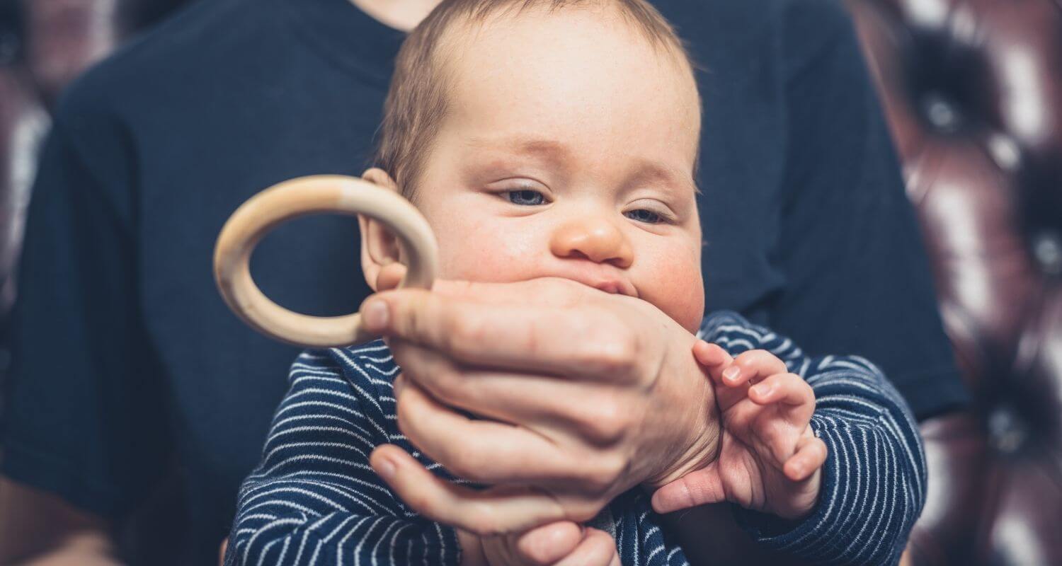Natural baby teething remedies